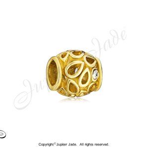 FREE S/H Pugster Gold Plate Leaf Design Crystals  Bracelet Charm - Fits Pandora